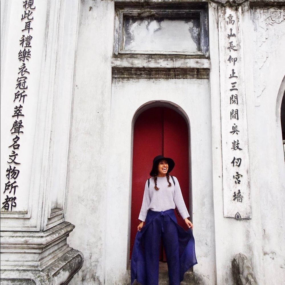 Meet your Posher, Ana